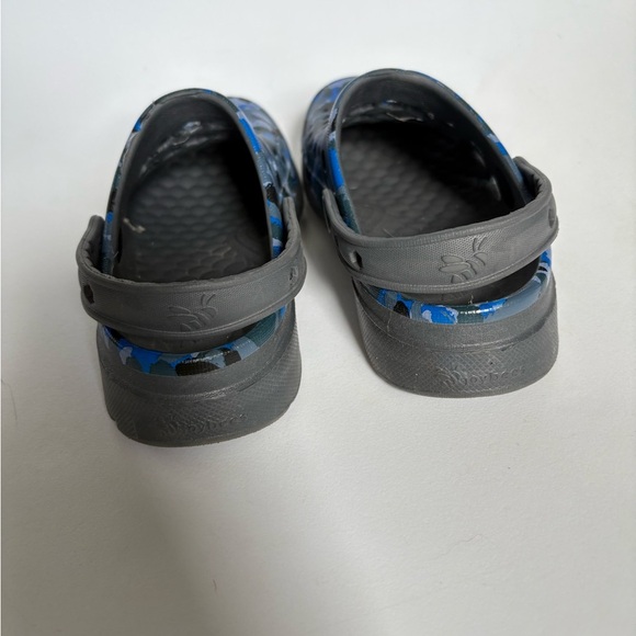 JoyBees boys rubber clogs size 12/13 blue grey camo - Picture 5 of 8
